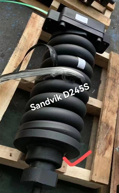 Sandvik D245S Track Sochurer